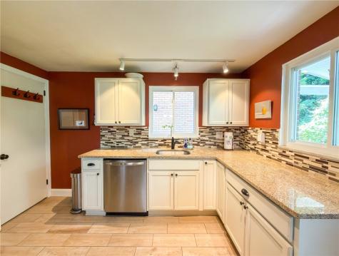 538 Marie Avenue Avalon PA 15202