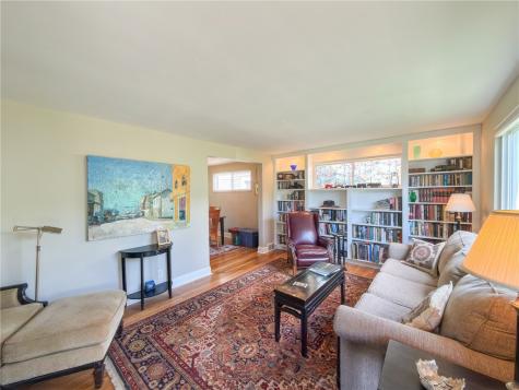 538 Marie Avenue Avalon PA 15202