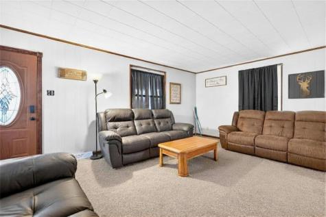 7435 Big Beaver Boulevard Big Beaver PA 16157