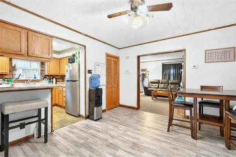 7435 Big Beaver Boulevard Big Beaver PA 16157