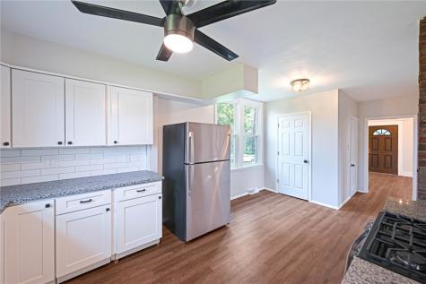 864 Clay Pike North Huntingdon PA 15642