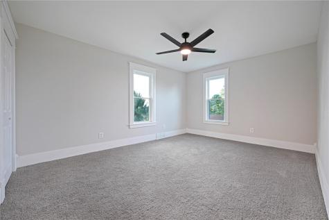 864 Clay Pike North Huntingdon PA 15642