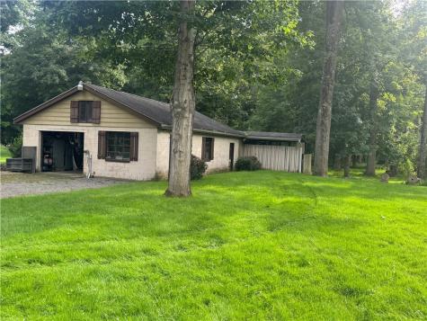 120 Wolf Lane Worth Township PA 16057