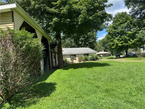 120 Wolf Lane Worth Township PA 16057