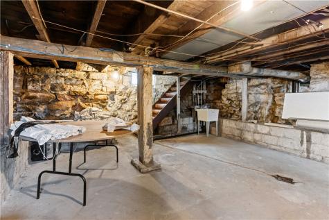 128 N Washington Street City Of But Nw PA 16001