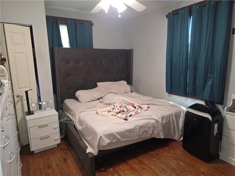 420 Walnut Street Mt Oliver PA 15210
