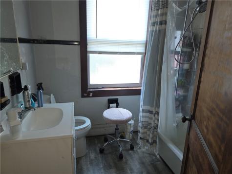 420 Walnut Street Mt Oliver PA 15210