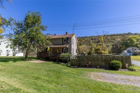 205 Back Street Quemahoning Township PA 15936