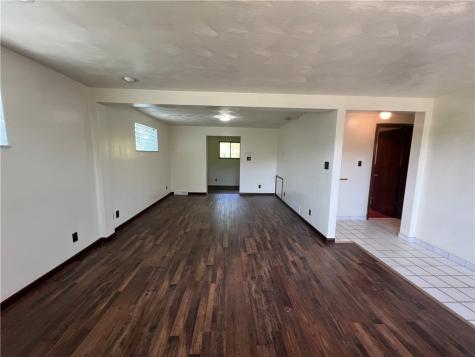 1334 Broadway Avenue East Mckeesport PA 15035