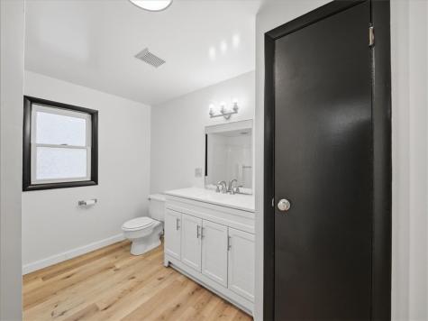 320 Raymond Street Swissvale PA 15218