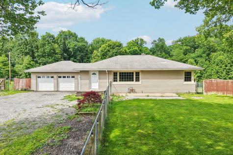 1593 Mercer Grove City Road Findley Township PA 16137