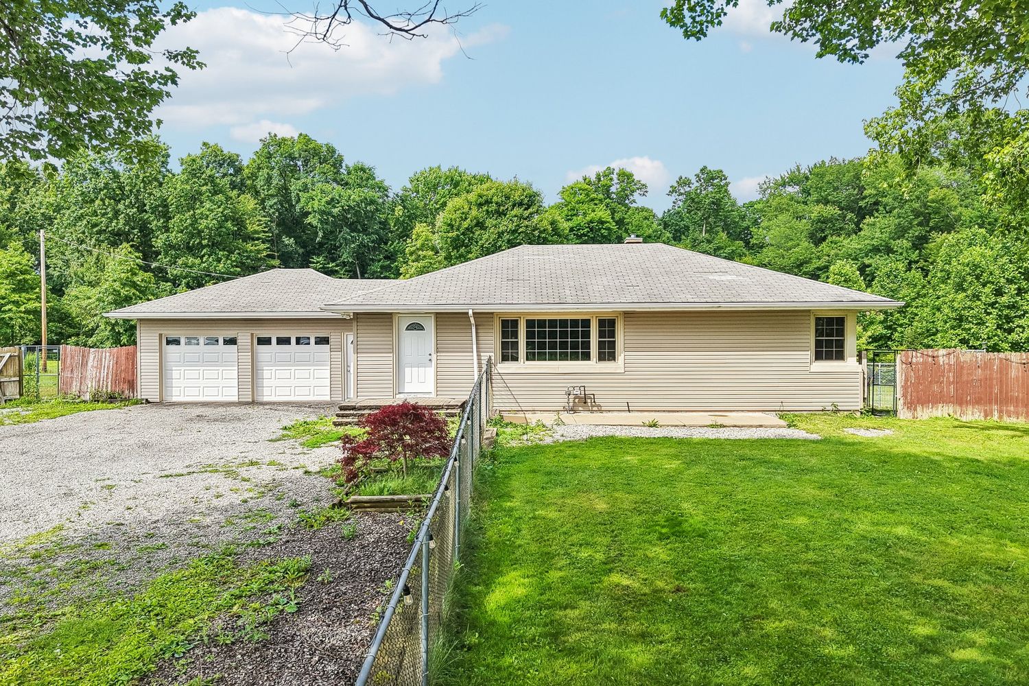 1593 Mercer Grove City Road Findley Township PA 16137