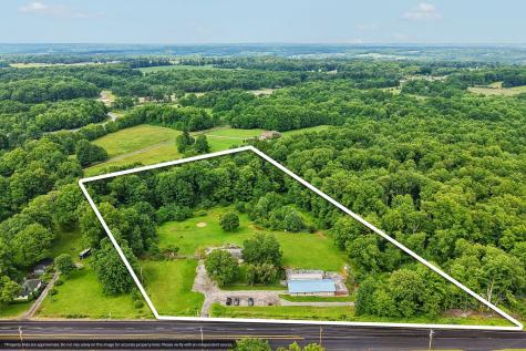 1593 Mercer Grove City Road Findley Township PA 16137