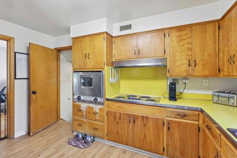 1593 Mercer Grove City Road Findley Township PA 16137
