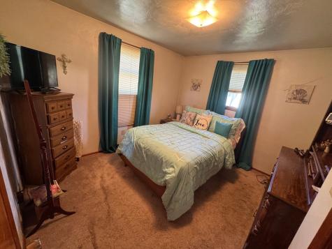 417 Mutich Street Washington Township PA 15012