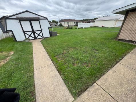 417 Mutich Street Washington Township PA 15012