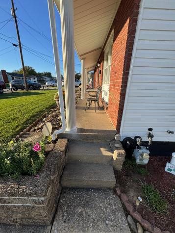 417 Mutich Street Washington Township PA 15012