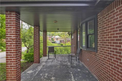 9830 Don Drive Irwin PA 15642