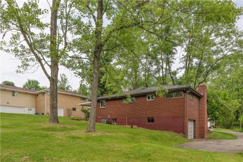 9830 Don Drive Irwin PA 15642