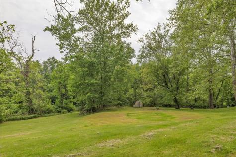 9830 Don Drive Irwin PA 15642