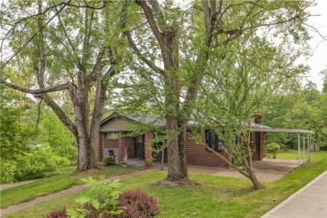 9830 Don Drive Irwin PA 15642