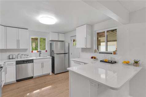 9830 Don Drive Irwin PA 15642