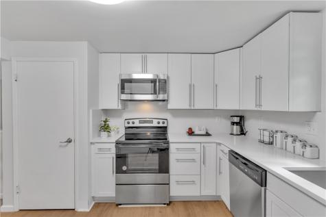 9830 Don Drive Irwin PA 15642