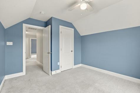 2031 Sir Patrick Drive Cecil PA 15057
