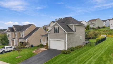 2031 Sir Patrick Drive Cecil PA 15057