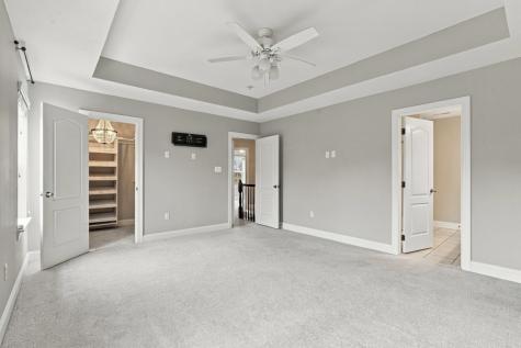 2031 Sir Patrick Drive Cecil PA 15057