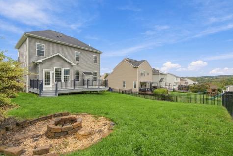 2031 Sir Patrick Drive Cecil PA 15057