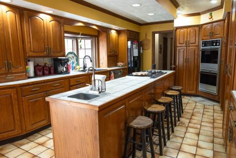 856 Walnut Drive Ellwood City PA 16117