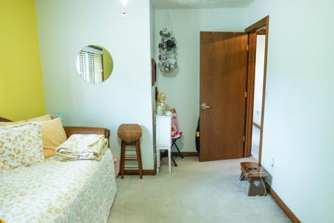 856 Walnut Drive Ellwood City PA 16117