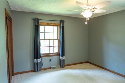 856 Walnut Drive Ellwood City PA 16117