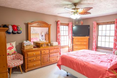 856 Walnut Drive Ellwood City PA 16117