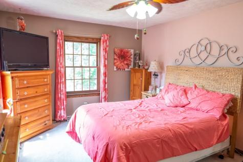 856 Walnut Drive Ellwood City PA 16117