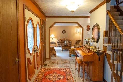 856 Walnut Drive Ellwood City PA 16117
