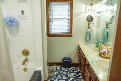 856 Walnut Drive Ellwood City PA 16117