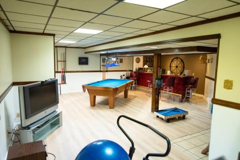 856 Walnut Drive Ellwood City PA 16117