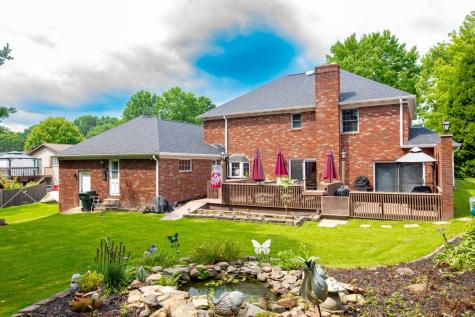 856 Walnut Drive Ellwood City PA 16117