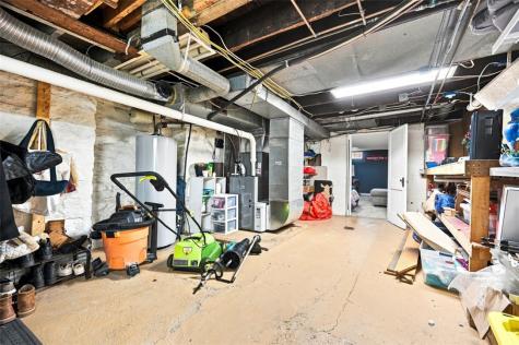 117 44th Street Lawrenceville PA 15201