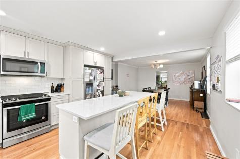 117 44th Street Lawrenceville PA 15201