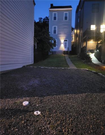 5309 Holmes Street Lawrenceville PA 15201