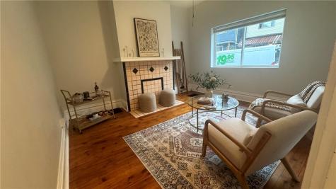 5309 Holmes Street Lawrenceville PA 15201