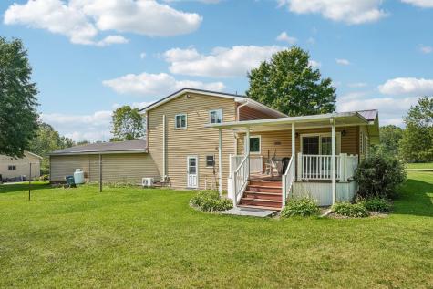 1104 Greenfield Road Lackawannock Township PA 16148