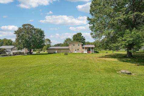 1104 Greenfield Road Lackawannock Township PA 16148