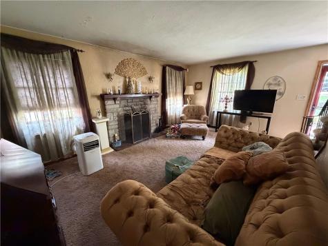 107 Slater Drive Pleasant Hills PA 15236