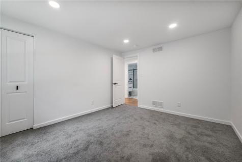 251 Kittanning Pike O'hara PA 15215