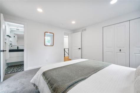 251 Kittanning Pike O'hara PA 15215