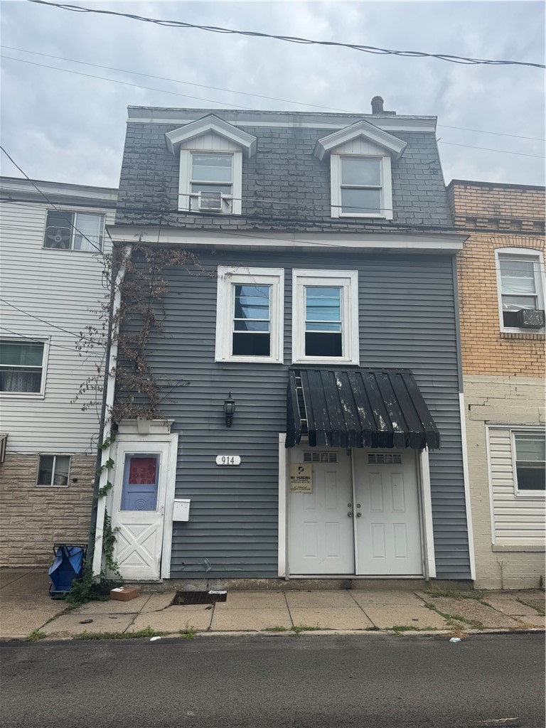 914 Penn Street Sharpsburg PA 15215